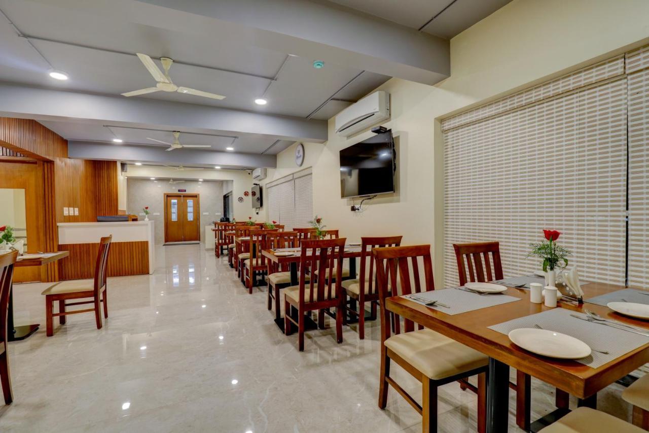 Myspace Tattwa Grand Yelahanka Bagian luar foto